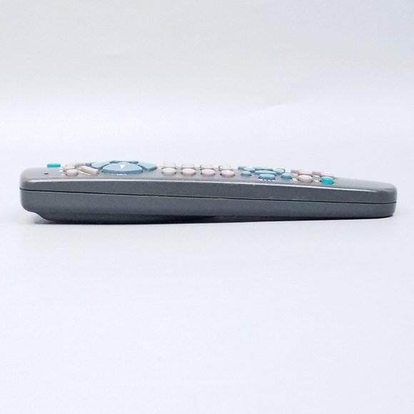 Zenith ZEN500KB Universal Remote Control - Picture 3 of 8